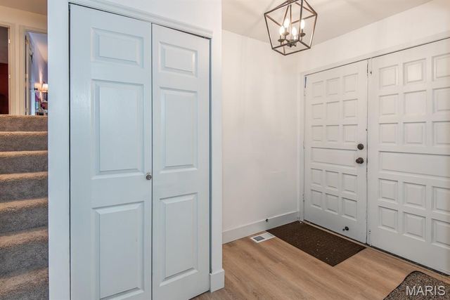 130 Satinwood Court, St Charles, MO 63304