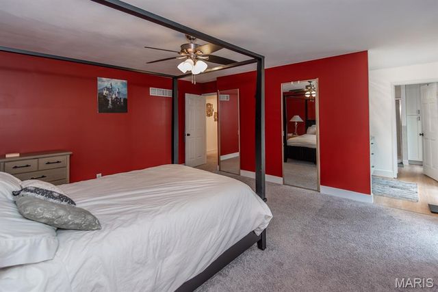 130 Satinwood Court, St Charles, MO 63304