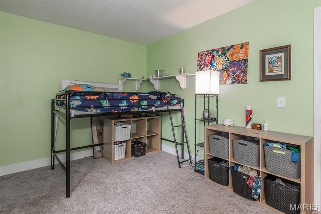 130 Satinwood Court, St Charles, MO 63304