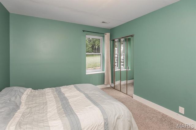 130 Satinwood Court, St Charles, MO 63304