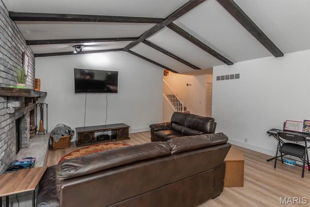 130 Satinwood Court, St Charles, MO 63304