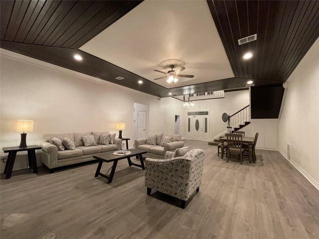 865 Higgins Road, Sherman, TX 75092