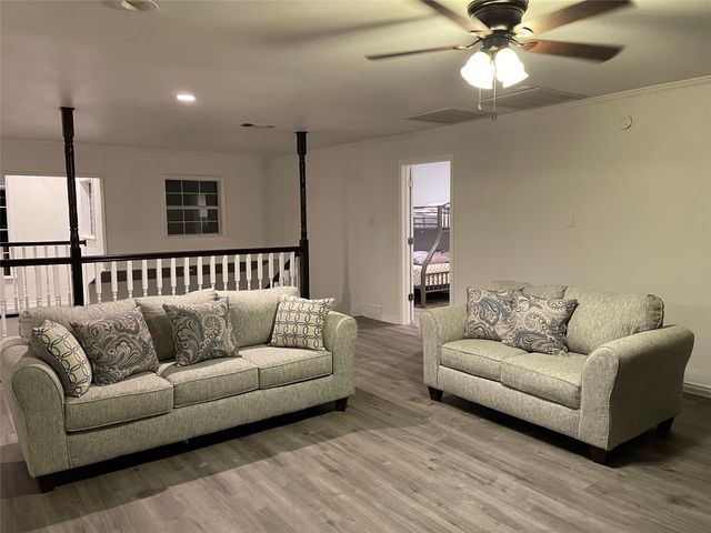 865 Higgins Road, Sherman, TX 75092