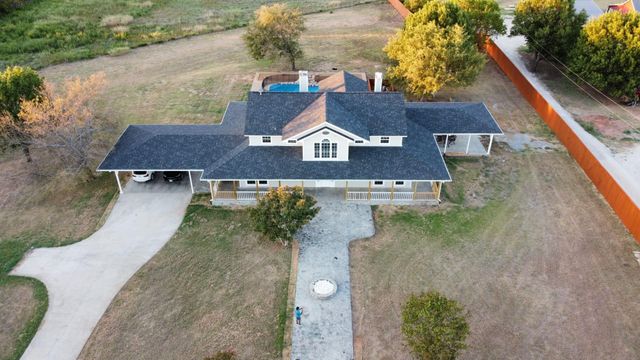 865 Higgins Road, Sherman, TX 75092