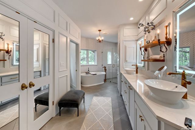 222 WINN VALLEY DR, Wimberley, TX 78676