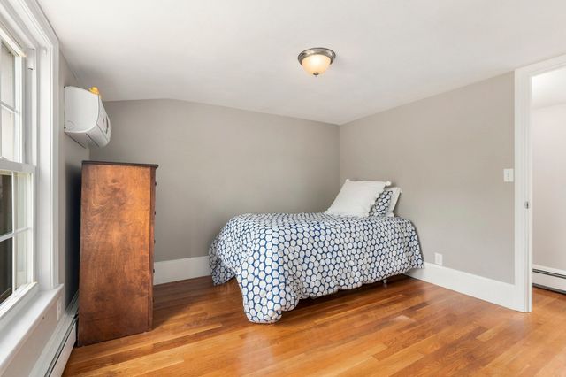 16 Clifford Ct, Hingham, MA 02043