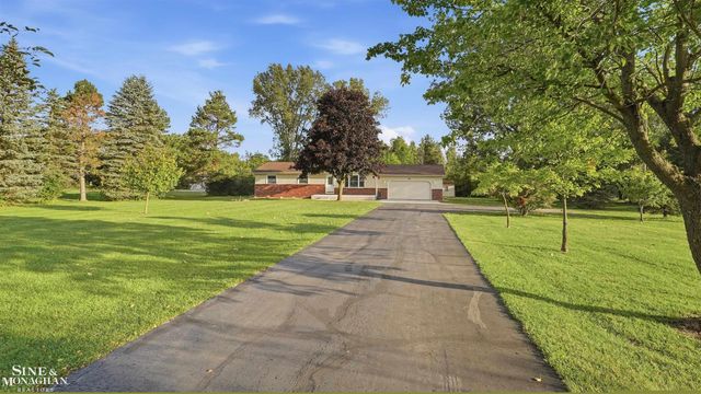 2310 Fred W Moore Highway, St Clair Twp, MI 48079