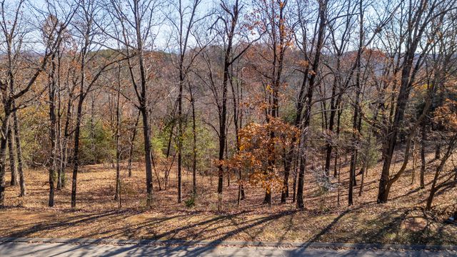 2221 Horizons Drive, Ooltewah, TN 37363