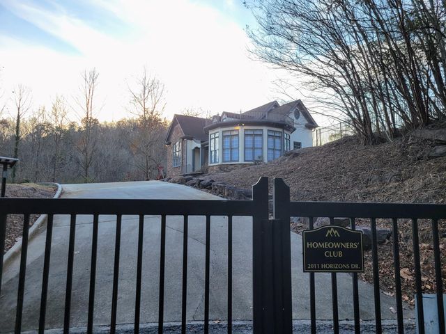2221 Horizons Drive, Ooltewah, TN 37363