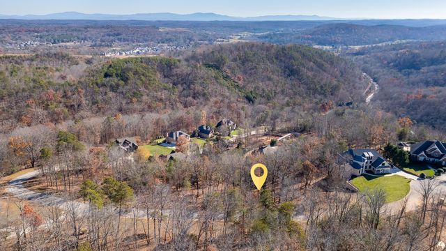 2221 Horizons Drive, Ooltewah, TN 37363