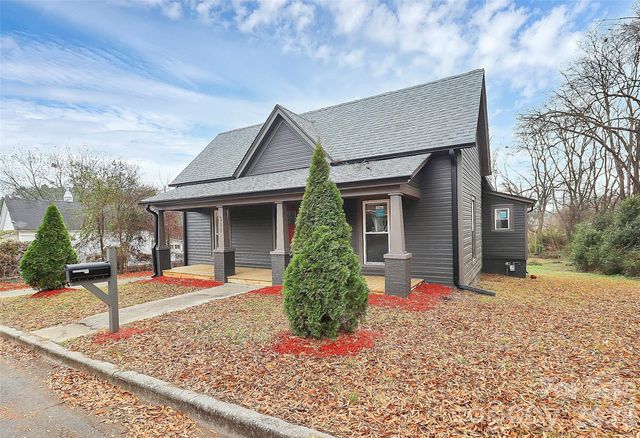 511 W Oakwood Avenue, Albemarle, NC 28001