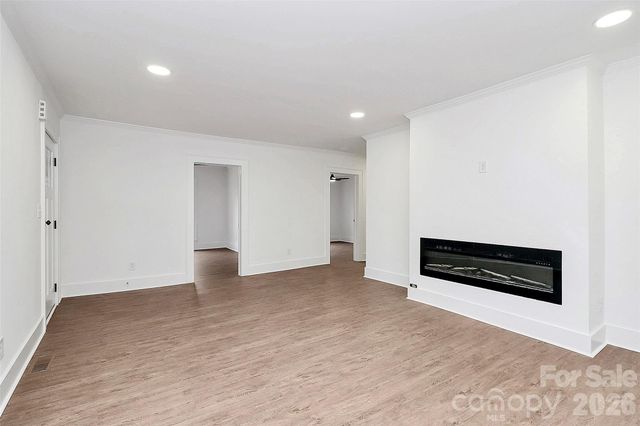 511 W Oakwood Avenue, Albemarle, NC 28001