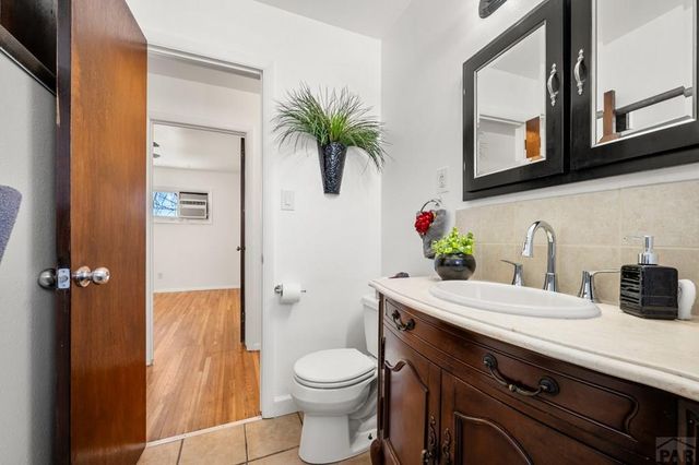 26 Scotland Rd, Pueblo, CO 81001