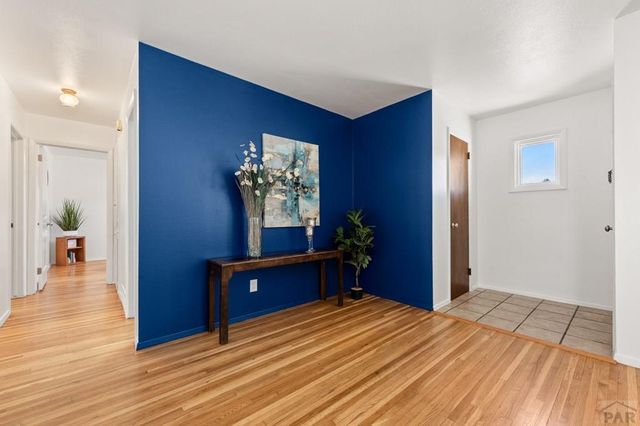 26 Scotland Rd, Pueblo, CO 81001