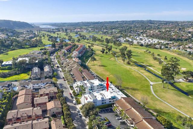 2558 Navarra Drive E, Carlsbad, CA 92009
