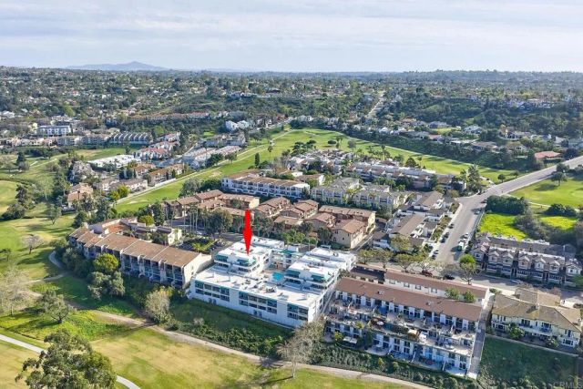 2558 Navarra Drive E, Carlsbad, CA 92009