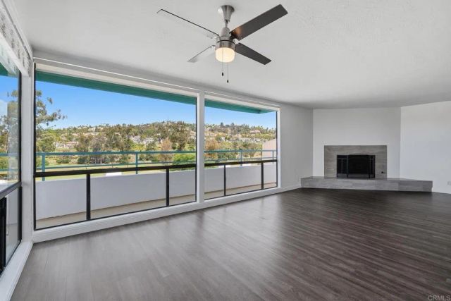 2558 Navarra Drive E, Carlsbad, CA 92009