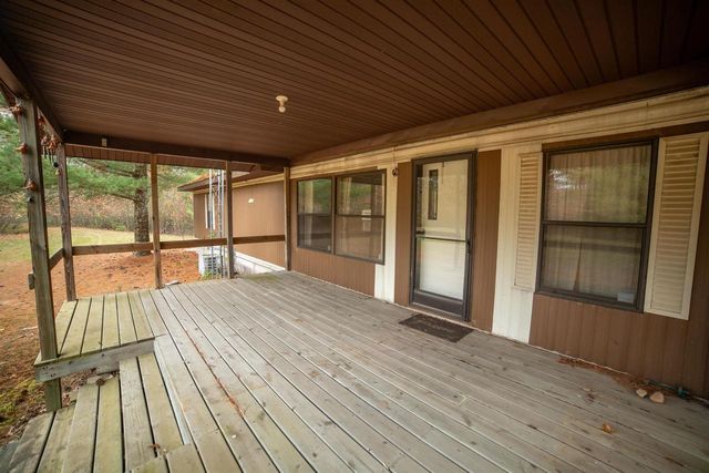 N8604 17th Avenue, Neshkoro, WI 54960