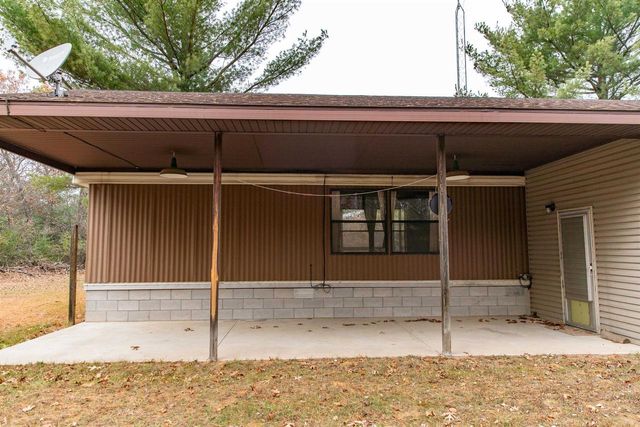 N8604 17th Avenue, Neshkoro, WI 54960