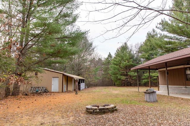 N8604 17th Avenue, Neshkoro, WI 54960