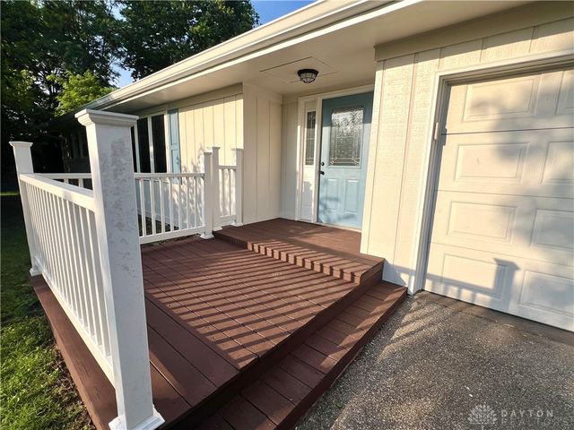 176 Lakeview Drive, Middletown, OH 45044