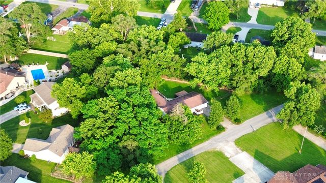 176 Lakeview Drive, Middletown, OH 45044