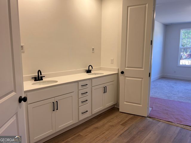 51 Thomaston Street 0, Newnan, GA 30263