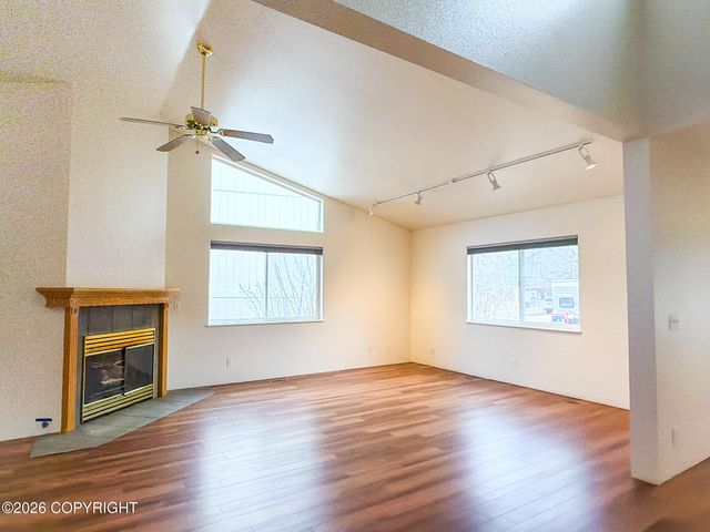 19036 Mountain Point Circle, Eagle River, AK 99577