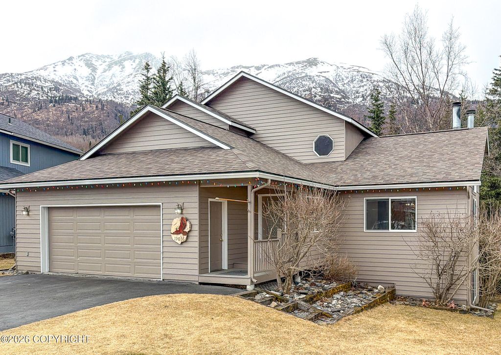 19036 Mountain Point Circle, Eagle River, AK 99577