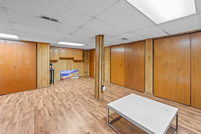 6815 Brementowne Drive, Tinley Park, IL 60477