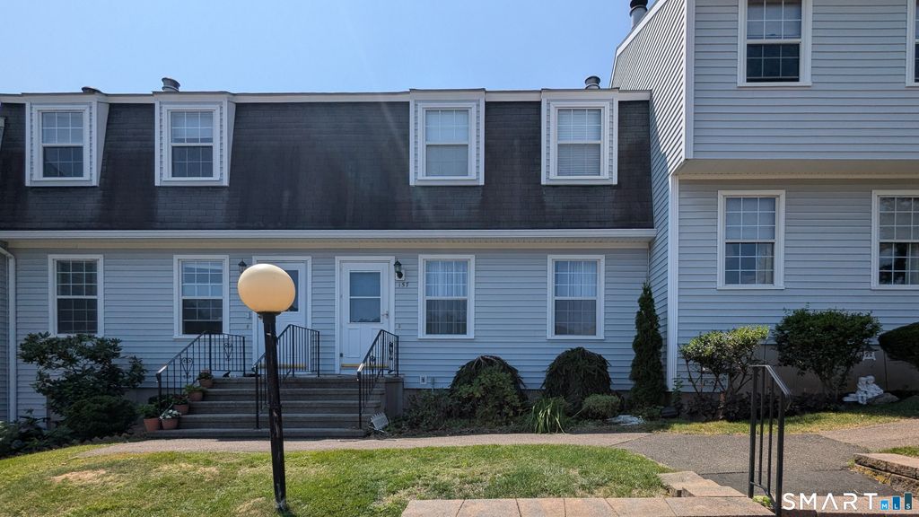 157 Austin Ryer Lane 157, Branford, CT 06405