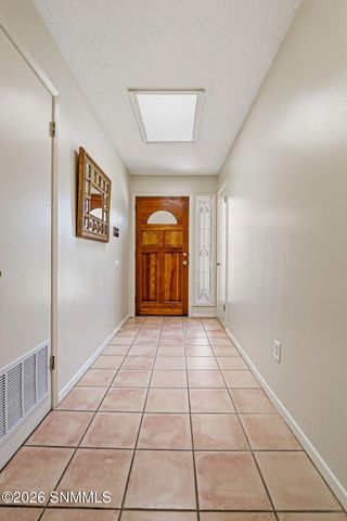 301 Capri Arc, Las Cruces, NM 88005