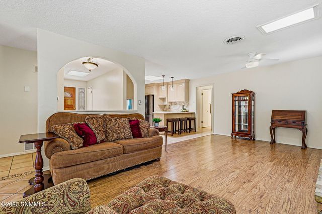 301 Capri Arc, Las Cruces, NM 88005