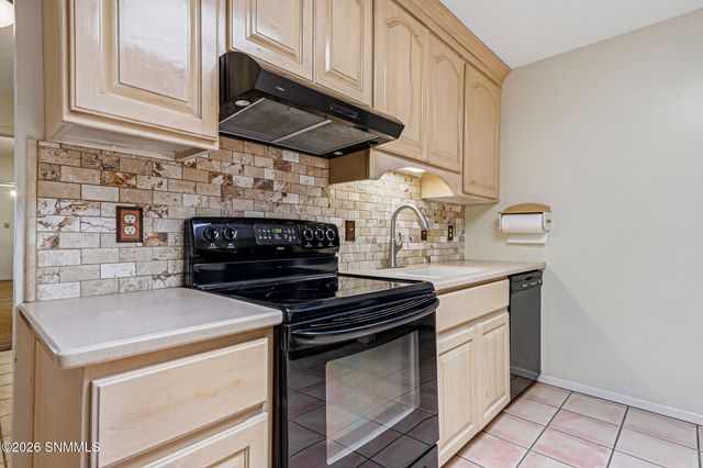 301 Capri Arc, Las Cruces, NM 88005