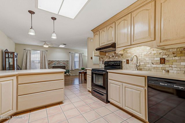 301 Capri Arc, Las Cruces, NM 88005