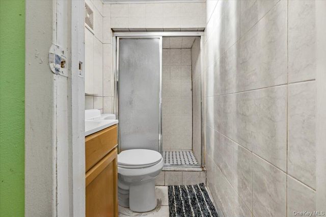 159-20 Highland Avenue, Jamaica, NY 11432