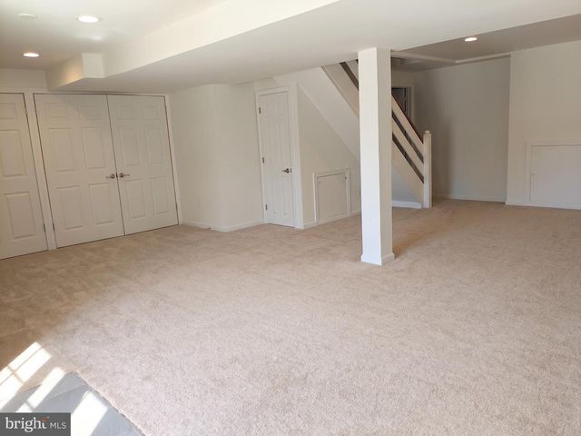 329 MISTY AUTUMN DR, Exton, PA 19341