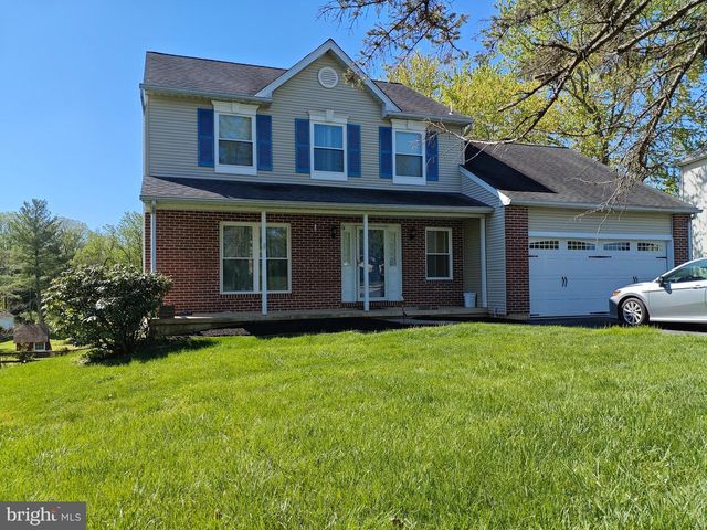 329 MISTY AUTUMN DR, Exton, PA 19341