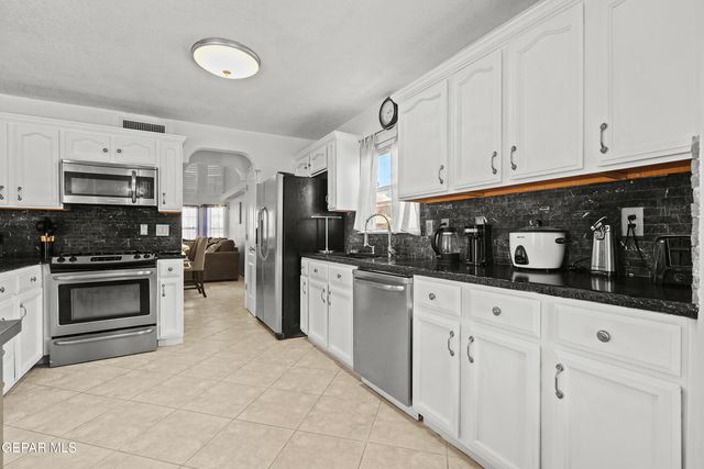 3641 BREEAN ISABELL Place, El Paso, TX 79938