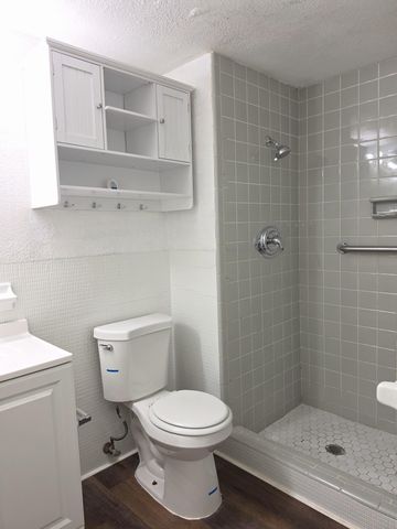 2424-2440 NW 21st Street 7, Fort Lauderdale, FL 33311