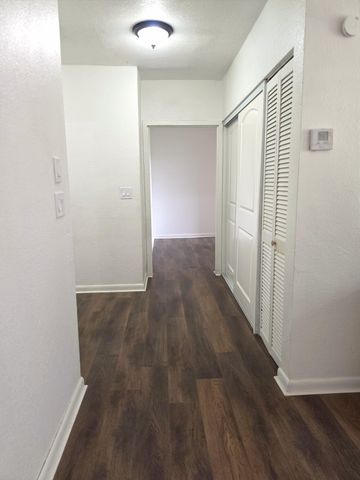 2424-2440 NW 21st Street 7, Fort Lauderdale, FL 33311