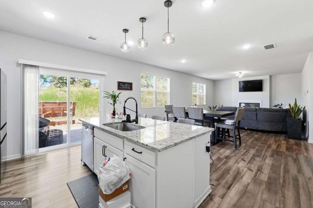 620 Cayenne Way, Lawrenceville, GA 30045