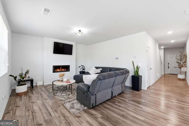 620 Cayenne Way, Lawrenceville, GA 30045