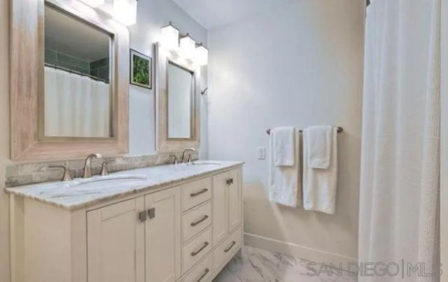 1174 Locust Street, Point Loma, CA 92106