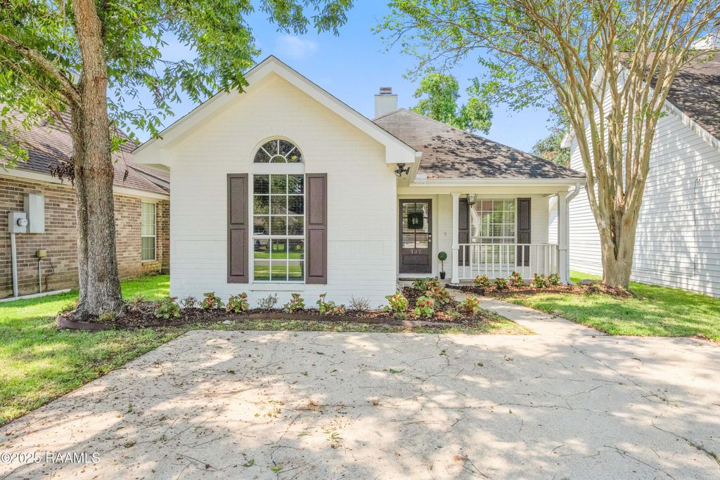 137 Edie Ann Drive, Lafayette, LA 70508