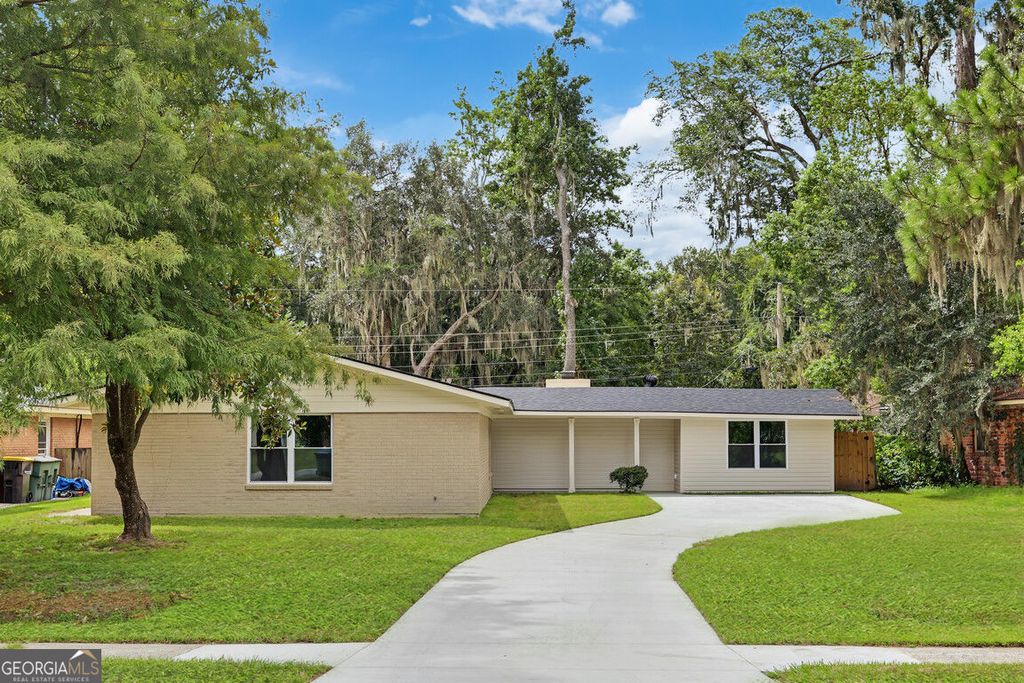 605 Lee Boulevard, Savannah, GA 31405