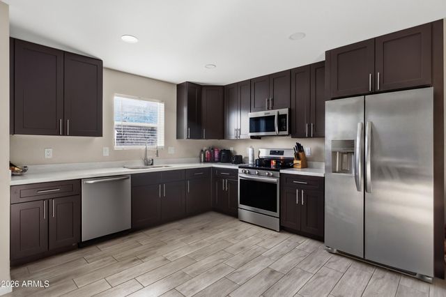 1905 E ILLINI Street, Phoenix, AZ 85040