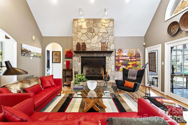 219 Catawba Drive, Marion, NC 28752