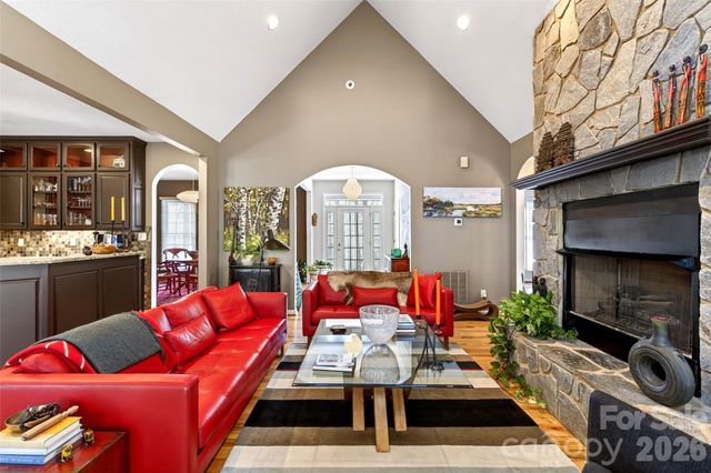 219 Catawba Drive, Marion, NC 28752