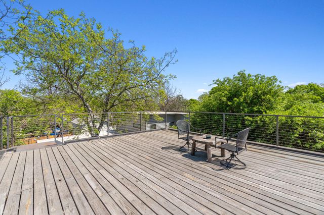 1910 Kinney Ave, Austin, TX 78704